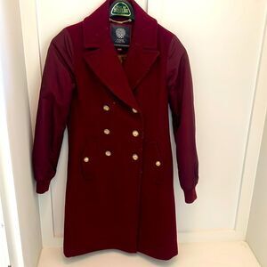 Vince Camuto Wool and Nylon Sleeves Pea Coat